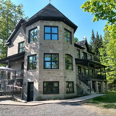 Manoir La Licorne Apartment Notre-Dame-du-Lac Exterior photo
